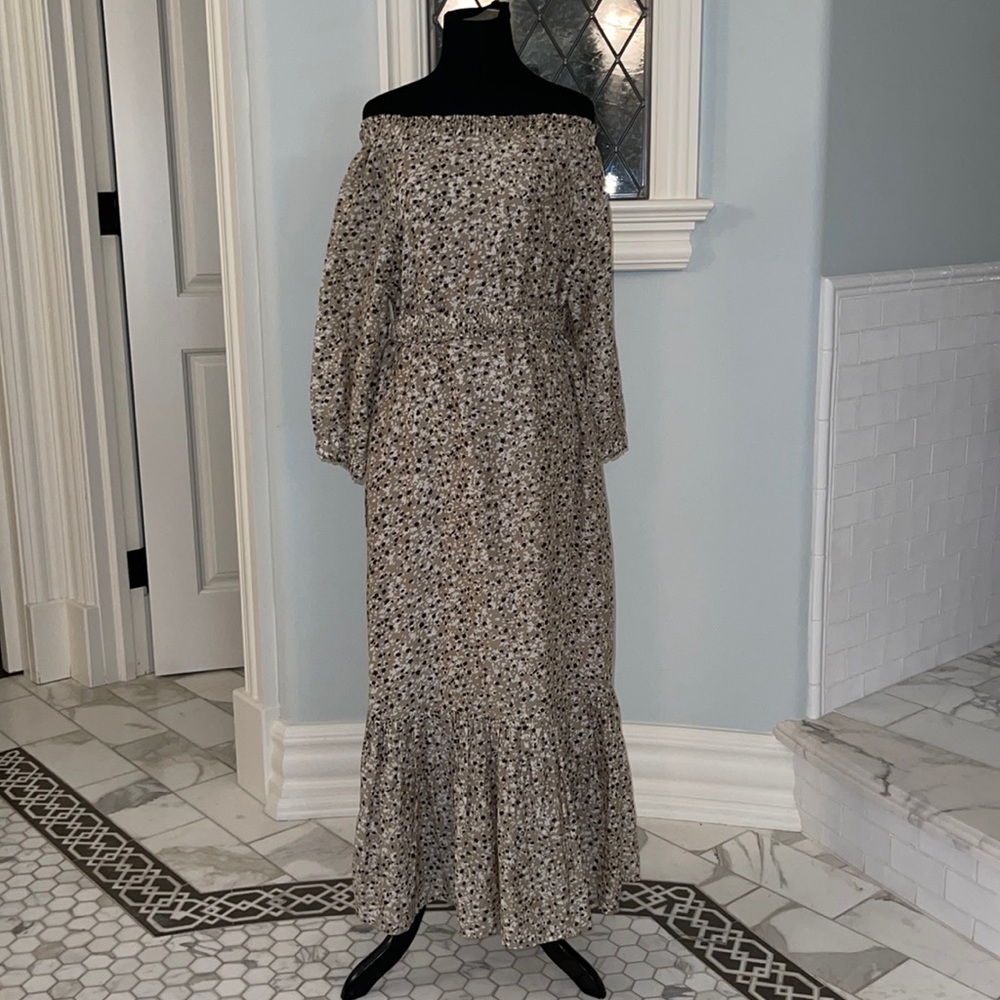 Mirth size small cotton off the shoulder belted dress LIKE NEW